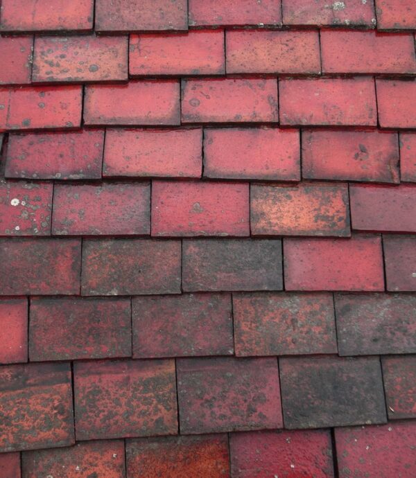 Reclaimed Machine Made Red Rosemary Roofing Tiles - Smooth