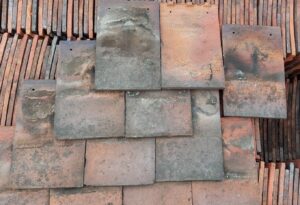 Reclaimed Red Brindle Machine Made Dreadnought Roof Tiles