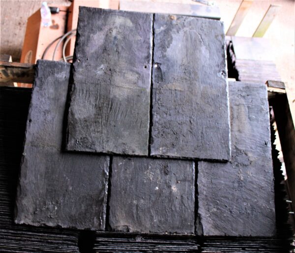 Reclaimed Roofing Slate Premium Welsh Purple 24 x 14 inch on Roof