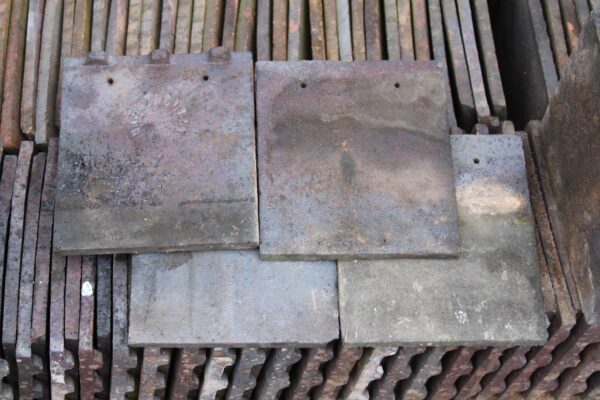 Reclaimed Clay Eaves Tiles - Dreadnought Staffordshire Blue Machine Made